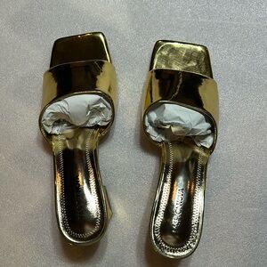Golden patent mule heels sz 11W NIB